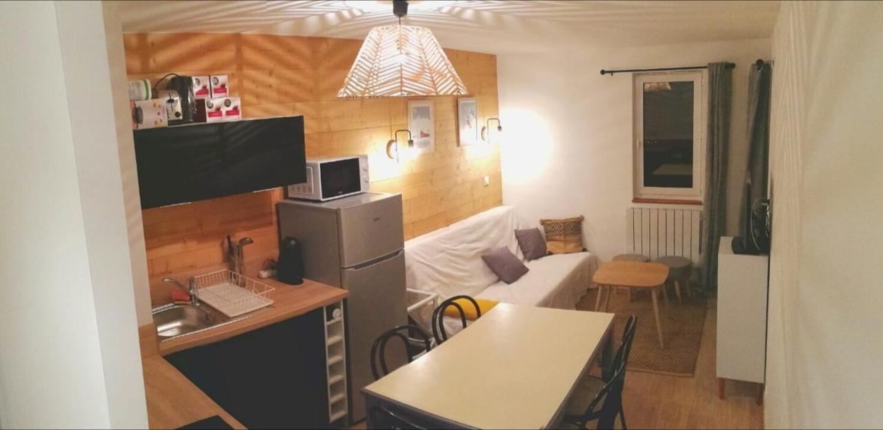 Appartement 3 Pieces, 2 Chambres Au Coeur De La Station Genos Ngoại thất bức ảnh